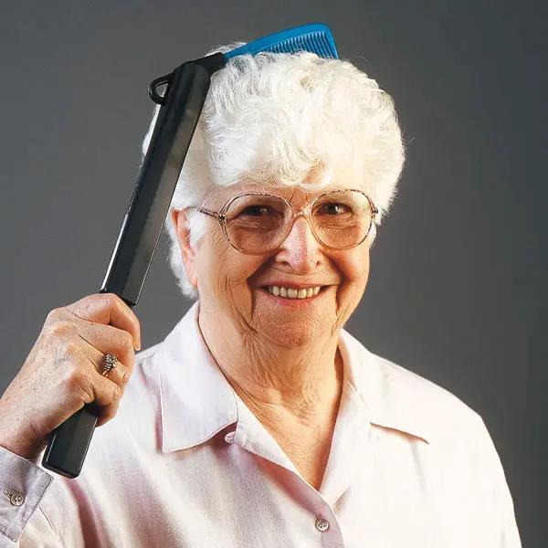 Preview: Haarkamm / Bürste - Aus kräftigem Kunststoff, mit zusätzlichem Verlängerungsstück