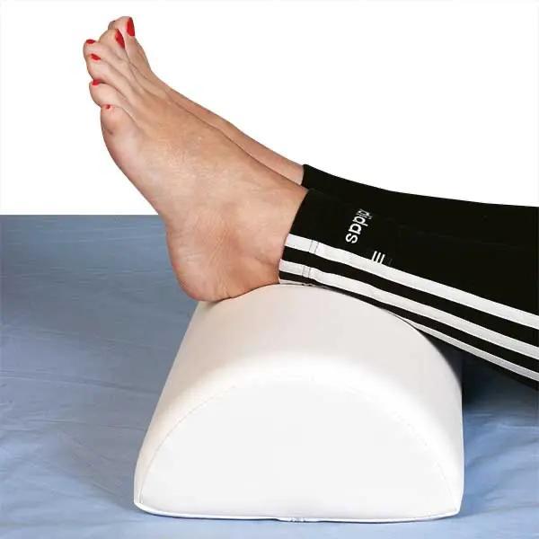 Halbrollen - Zur Lagerung von Nacken, Knie, Fersen - Aus Schaumstoff mit Kunstlederbezug