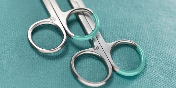 Preview: Irisschere, gerade - spitz/spitz, 11,5 cm, Peha-Einmalinstrument 