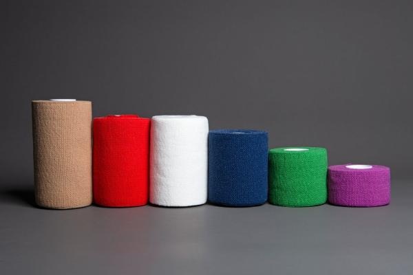 Medihaft 5 m x 10 cm - Kohäsive Binden für z.B. Stütz- und Entlastungsverbände - hautfarben