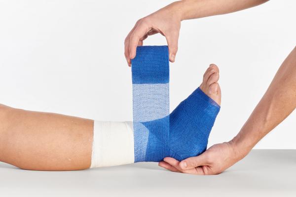 Preview: Miro haft krepp color, 6cm x 20m - Kohäsive, elastische Fixierbinde, gekreppt, farbig (SSB-fähig)