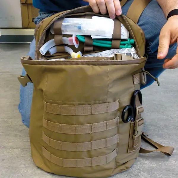 Preview: R-AID Erste-Hilfe Rucksack - Gefüllt u.a. mit Handschuhen, Bandagen, Wendl-Tuben, usw.