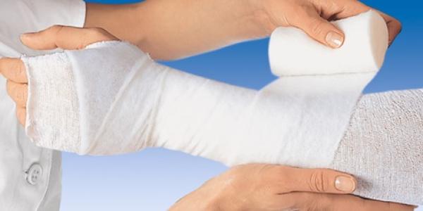 Preview: Rolta Soft - Synthetik-Wattebinde aus nicht saugenden Polyesterfasern (SSB-fähig)