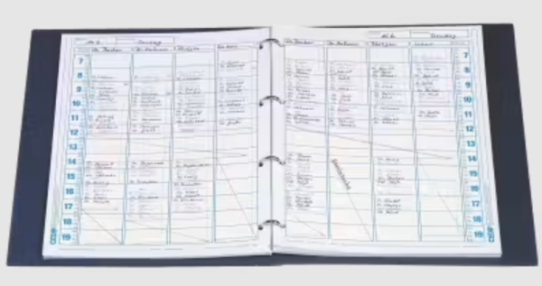 Terminplaner-Set MED SYSTEM - Ringbuch Set, Datumsneutral, 4 Spalten, 15-Minuten-Takt