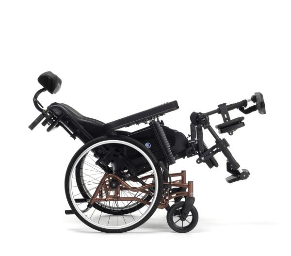 Vermeiren Multifunktions Rollstuhl Inovys Evo - Mit Anti-Dekubitus-Eigenschaften