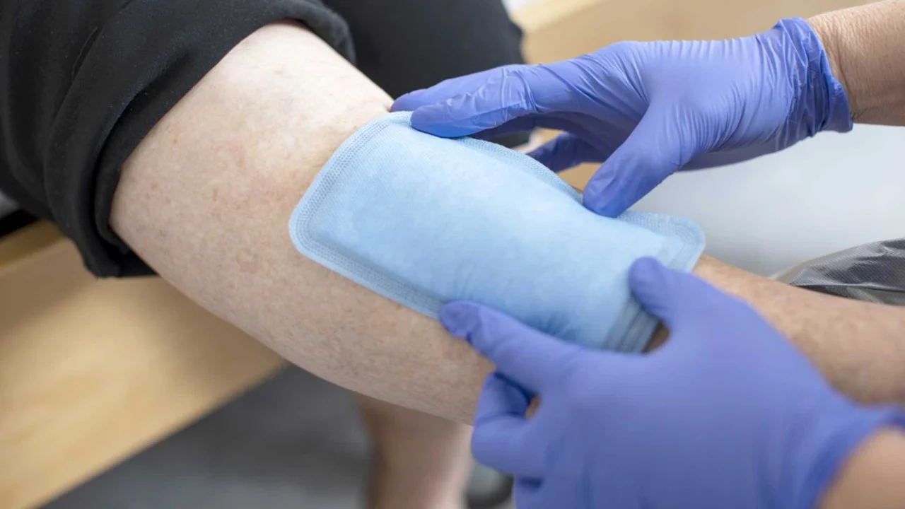 Mextra Superabsorbent, steril - Kompressen mit Superabsorber, 10 Stück (SSB-fähig)