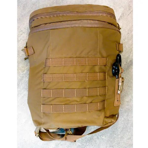 R AID Erste Hilfe Rucksack Gefullt u.a. mit Handschuhen Bandagen Wendl Tuben usw