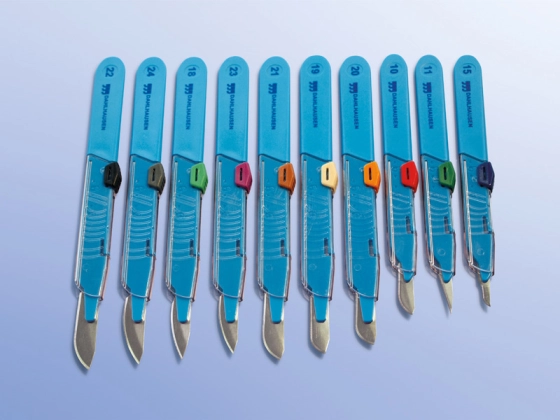 Sicherheitsskalpelle mit Klingenschutz, steril - 10 Stück, Einmalgebrauch